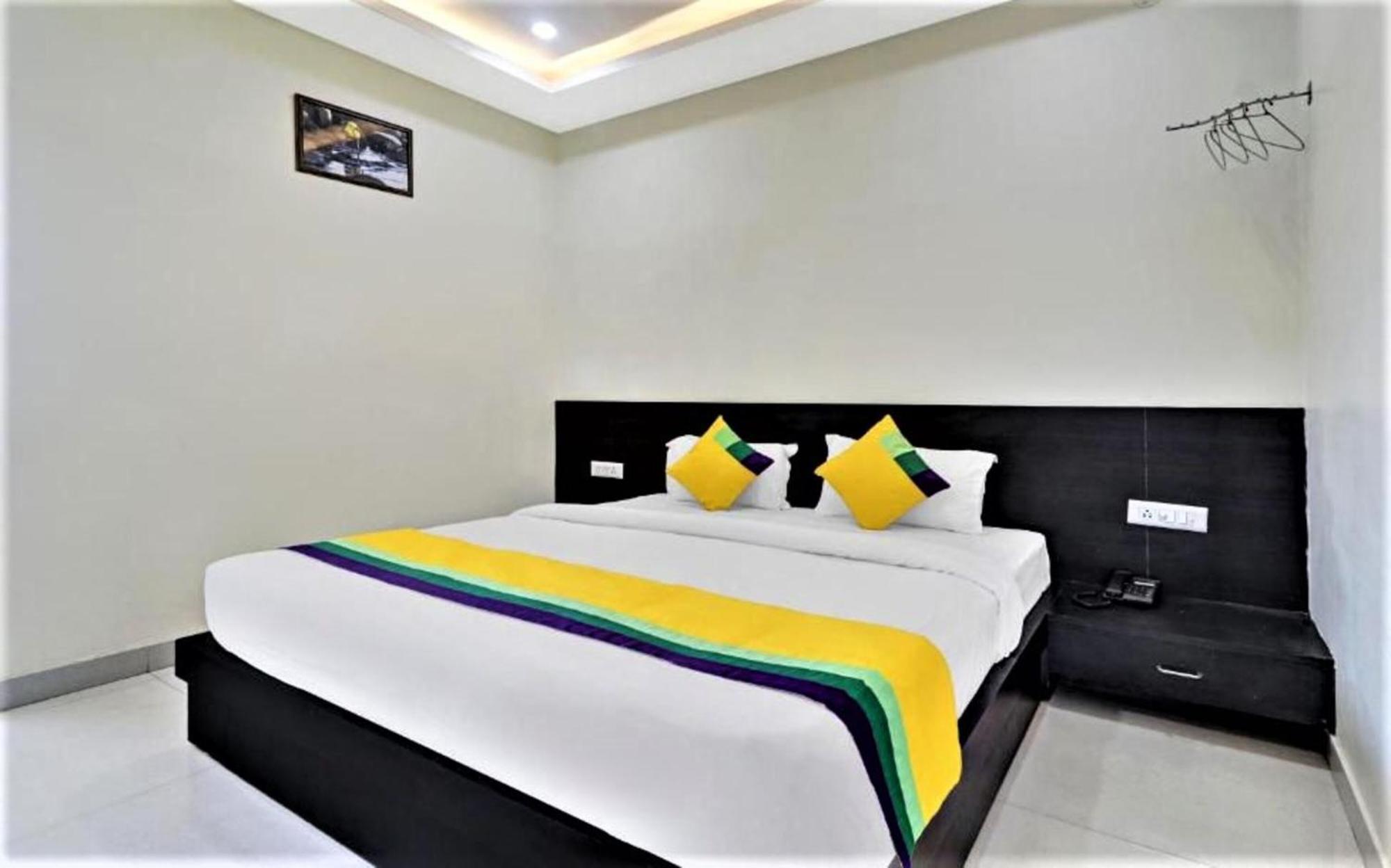 Hotel Ravi Residency Bharatpur Exterior foto