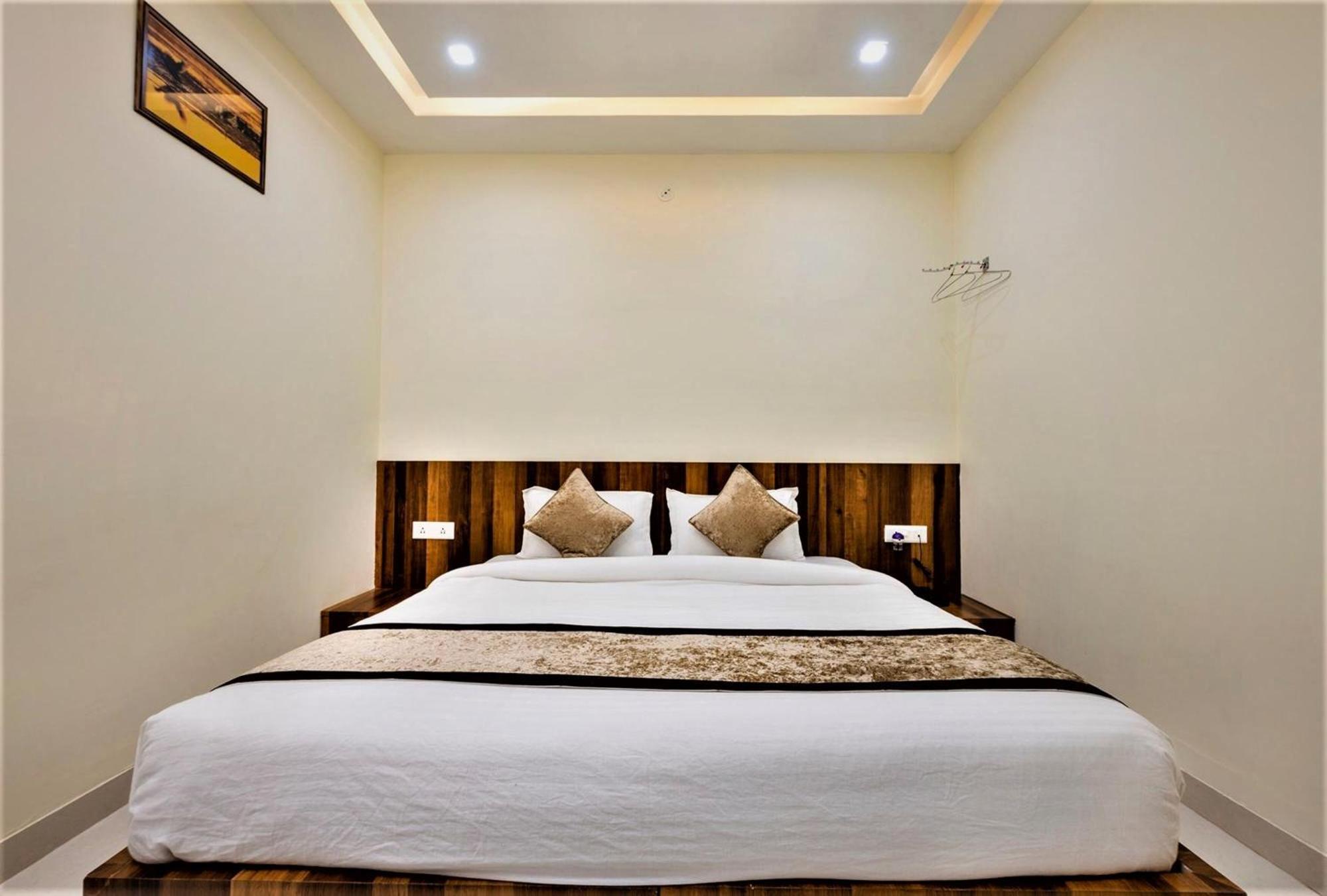 Hotel Ravi Residency Bharatpur Exterior foto